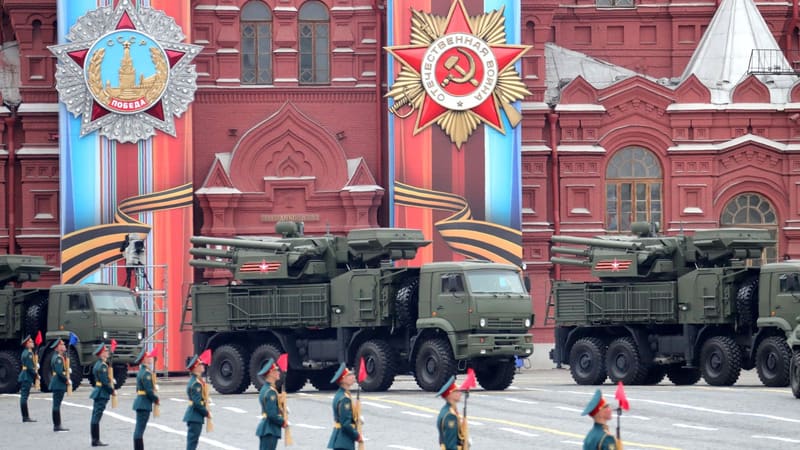 Pantsir-S1 air defence vehicles on KamAZ trucks drive across Red Square past soldiers in parade dress