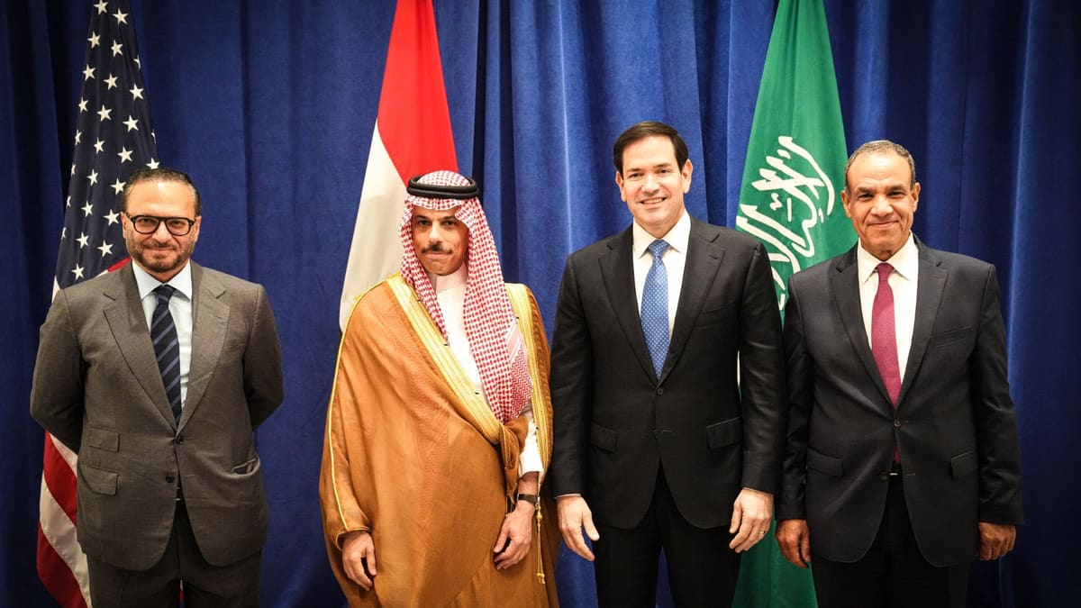 Saudi FM Faisal bin Farhan, Marco Rubio, Egypt's FM Badr Abdelatty and another official before US, Egyptian and Saudi flags